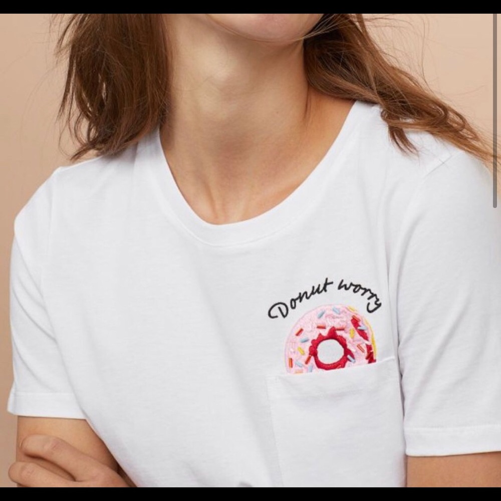 donut worry t-shirt